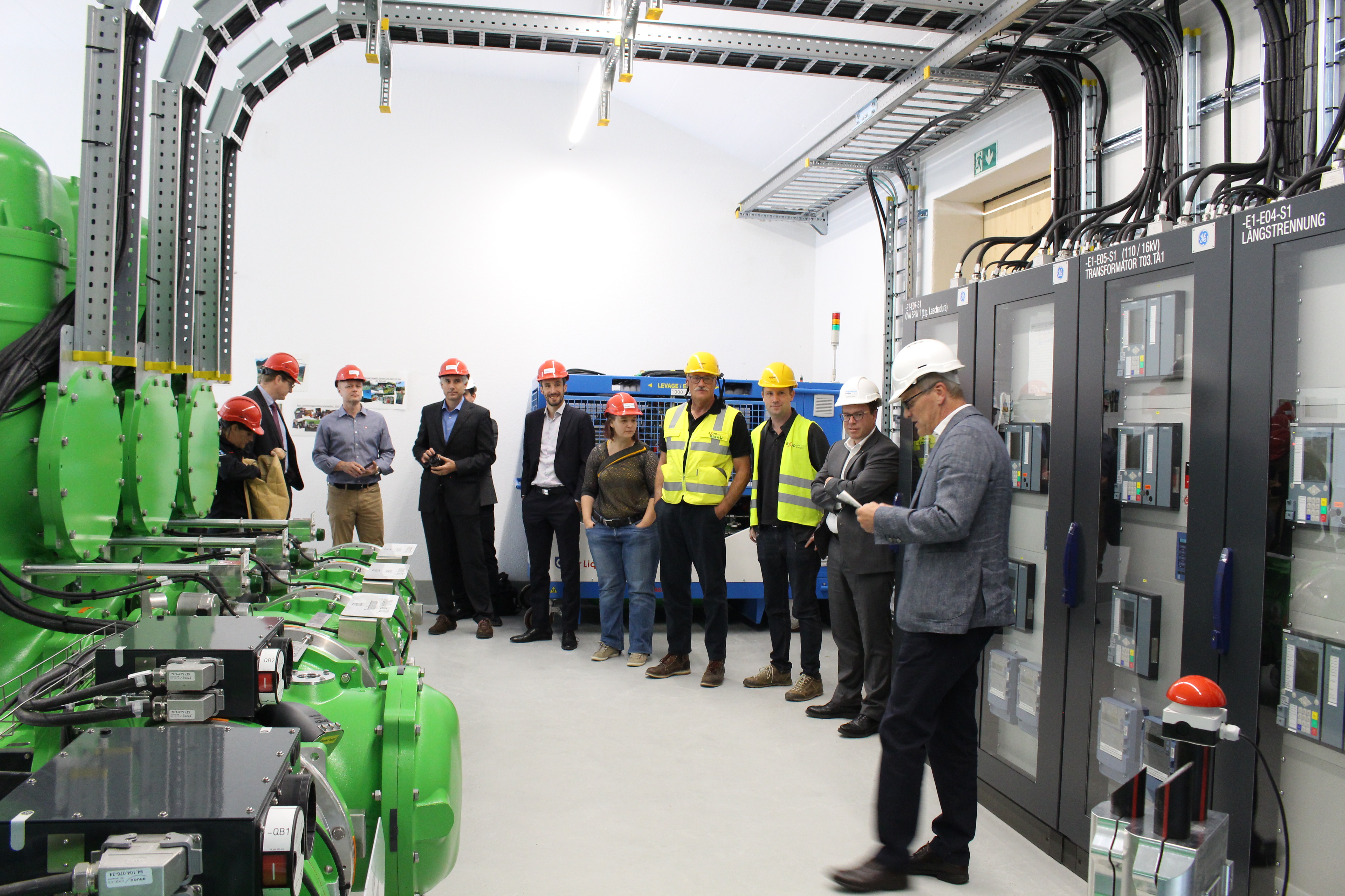 Inbetriebnahme der Hochspannungs-Kabelleitung Pradella - Zernez