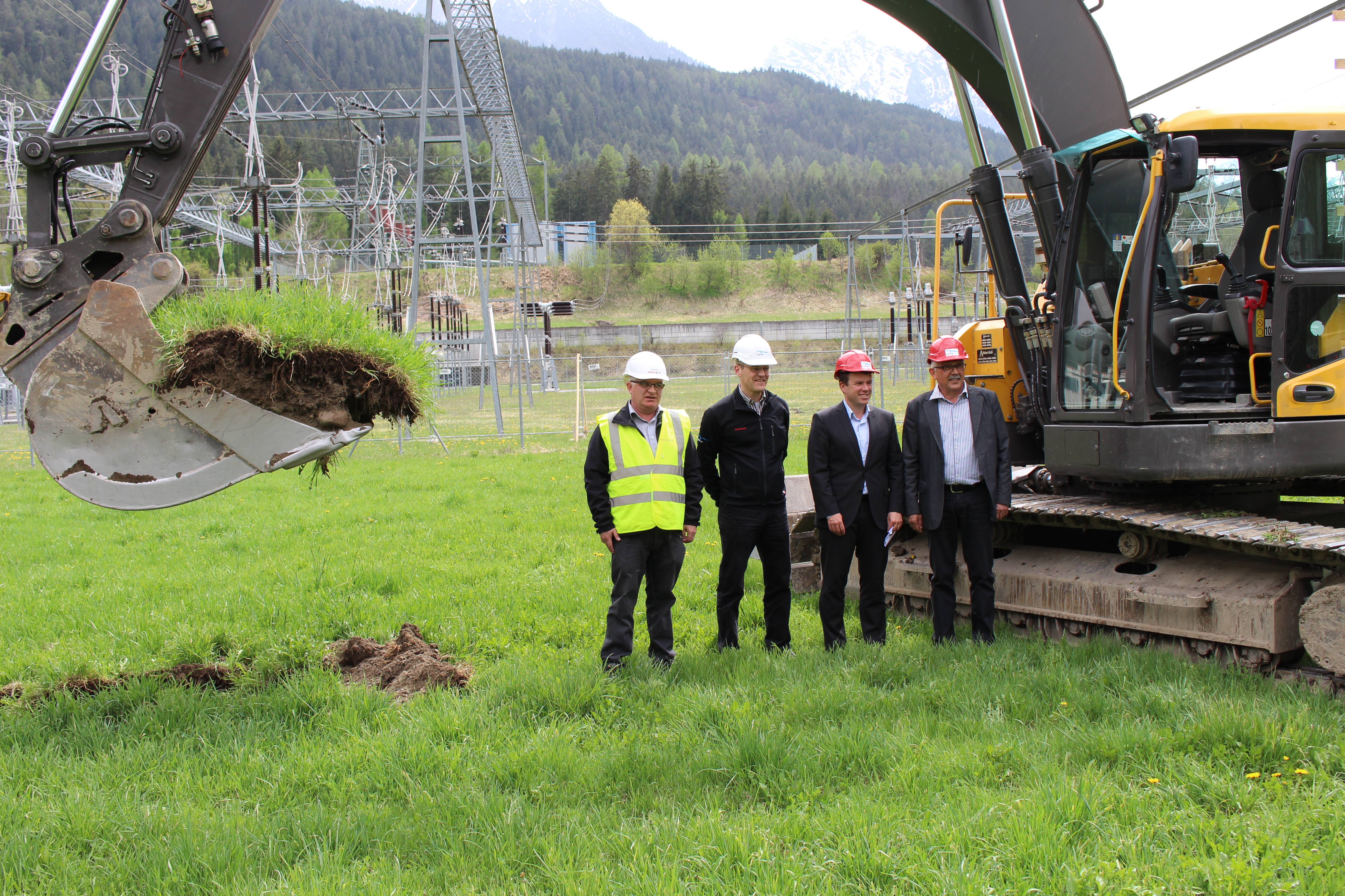 Spatenstich Erneuerung Schaltanlage Pradella