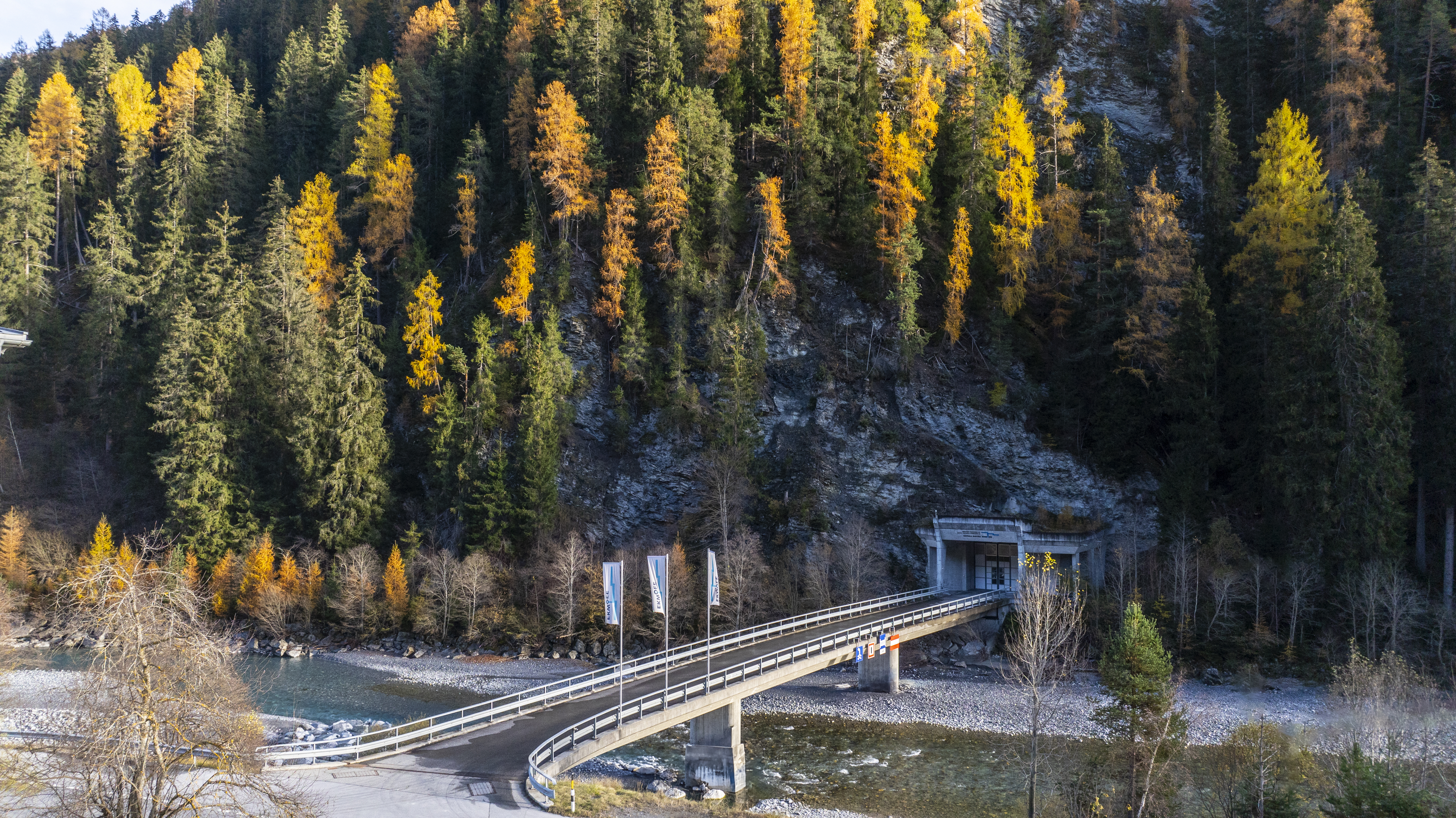 Aussenansicht Kraftwerk Martina im Herbst 2024_Mayk Wendt Aussenansicht Kraftwerk Martina im Herbst 2024_Mayk Wendt