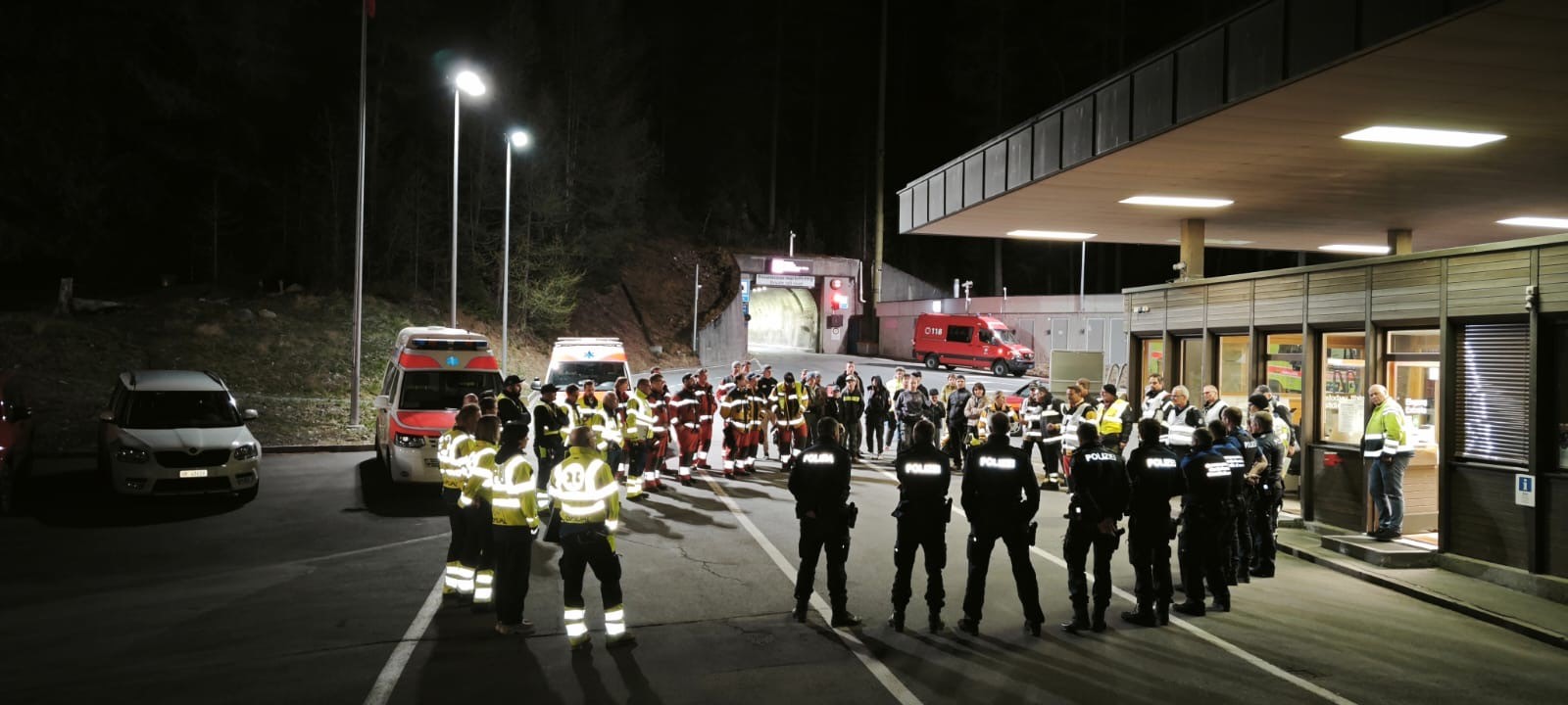 Notfallübung im Tunnel Munt La Schera Notfallübung im Tunnel Munt La Schera
