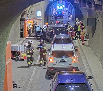 Notfallübung im Tunnel Munt La Schera