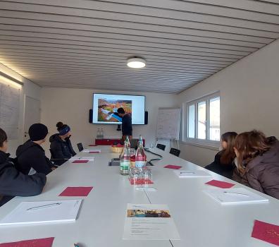 Firmenvorstellung mit Flurin Peretti, Geschäftsleitungsmitglied