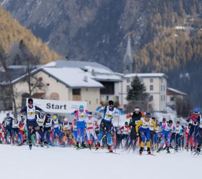 Start des Rennens Passlung Martina-Scuol in Martina